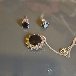 Elegant Black and Sterling Silver Jewelry Set